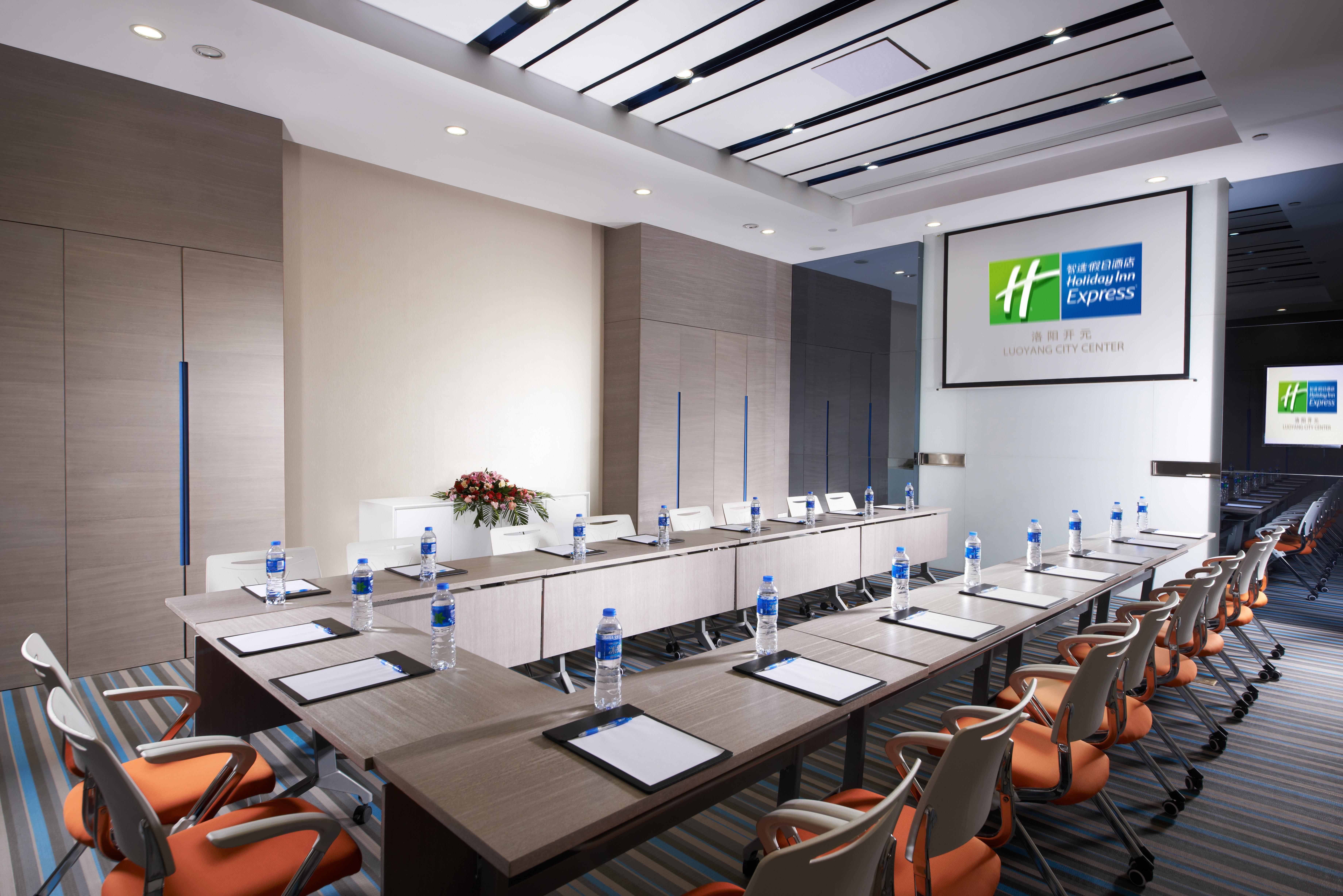 Holiday Inn Express Luoyang City Center By Ihg Экстерьер фото