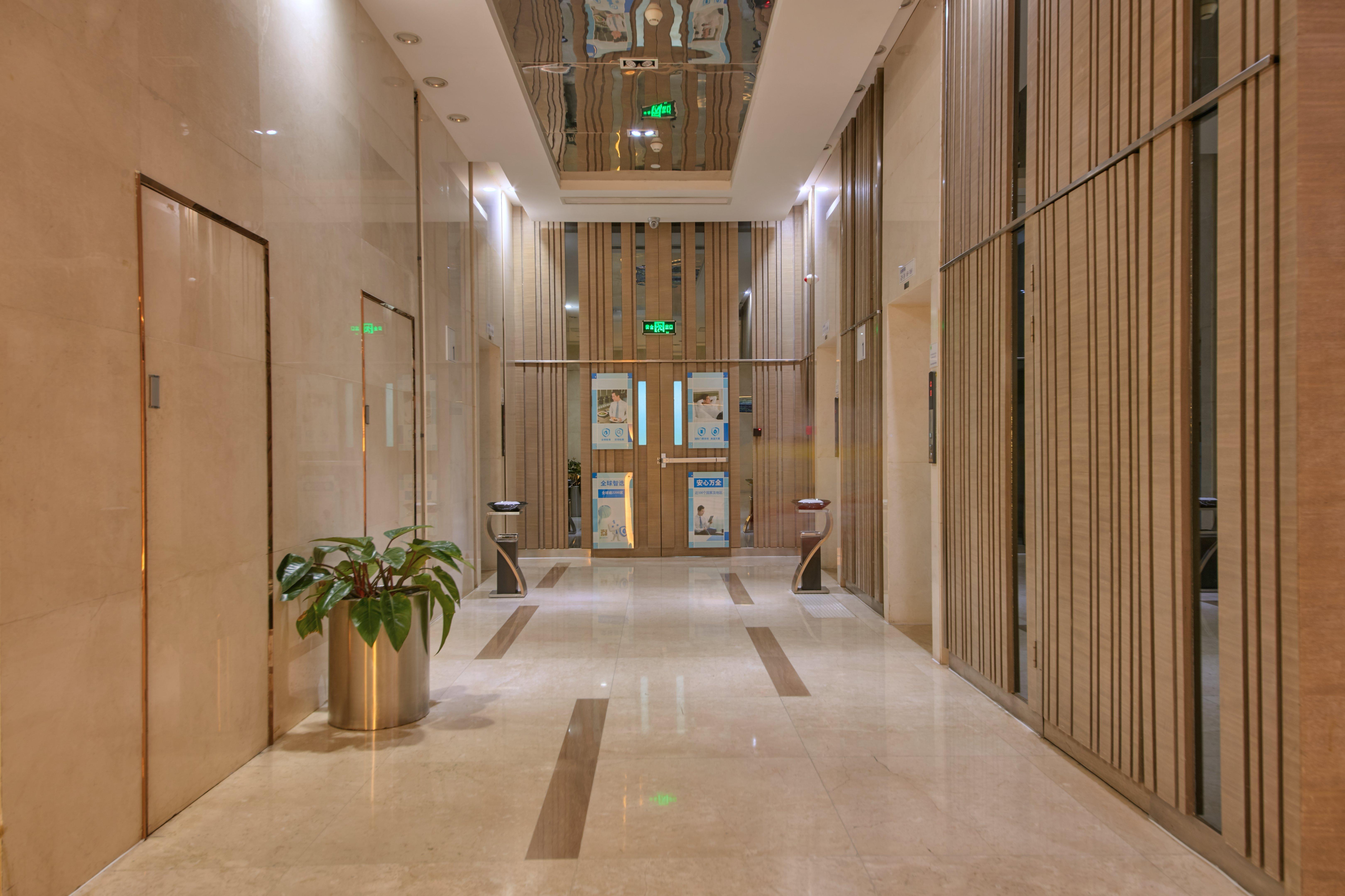 Holiday Inn Express Luoyang City Center By Ihg Экстерьер фото