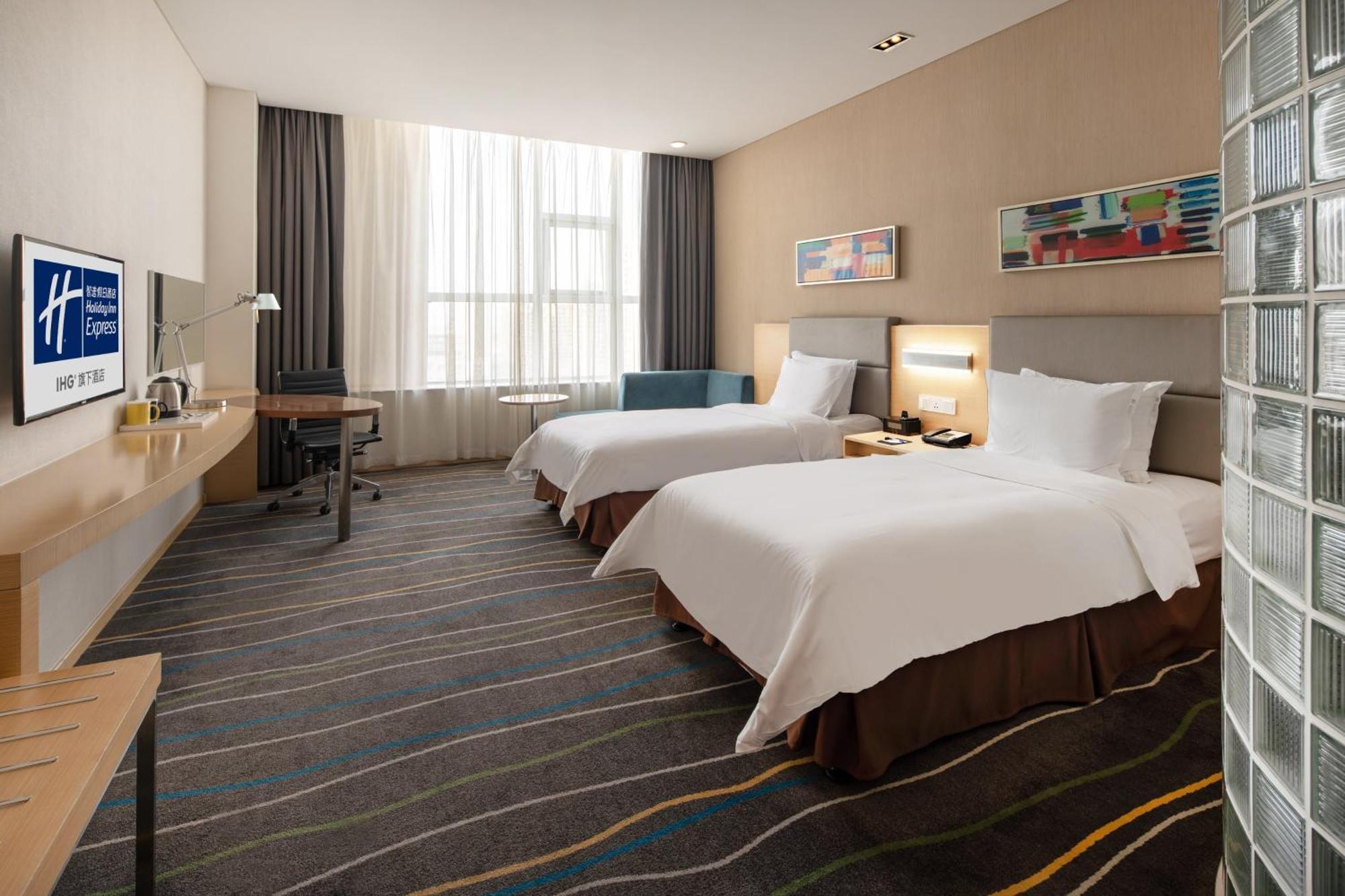 Holiday Inn Express Luoyang City Center By Ihg Экстерьер фото